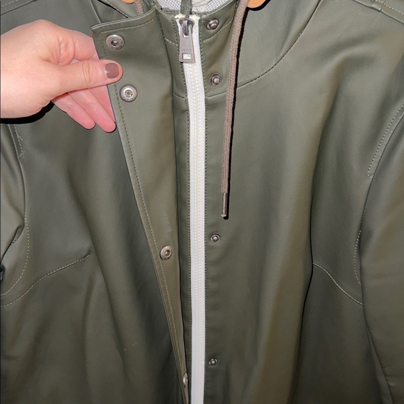 LEVI’S Raincoat - Picture 3 of 7